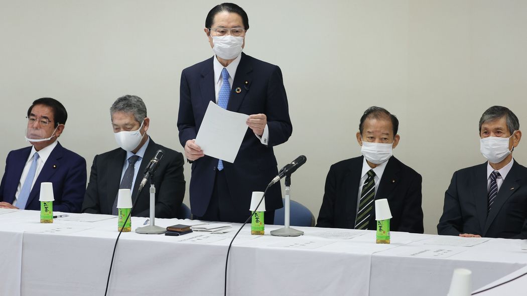 自民党執行部も頭を抱える｢一院制論者｣ミスター議連の改憲論議 政界再編の口火となる可能性も