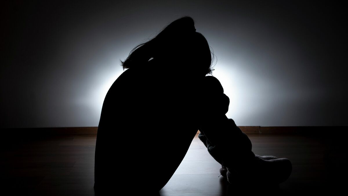 小中学生　ムネチラ 母親が脱衣所の小学生娘の胸をジロジロ見て触りニヤリと笑う｣息子は愛玩子・娘は搾取子…毒母の異様な生態  勝手に部屋を漁られ､日記を読まれ…家に安心できる場所はなし | PRESIDENT Online（プレジデントオンライン）