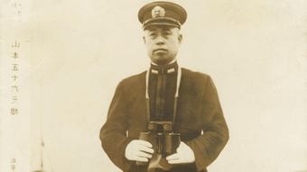 ｢山本五十六は海軍の偉い人なのに日米開戦に反対した｣戦後にそんな"悲運のヒーロー像"を作り上げたもの