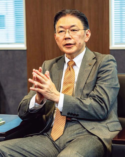 ライフコーポレーション社長 岩崎高治さん