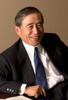 <strong>JFEホールディングス社長 數土文夫</strong><br>1941年、富山県生まれ。64年北海道大学工学部卒業、同年川崎製鉄(現JFE)入社。<br>2001年川崎製鉄社長、03年JFEスチール社長、05年より現職。経済同友会副代表幹事。<br>世界の古典に精通する「論客」の1人。