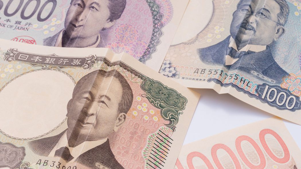 世界的に｢お金がないと幸せになれない｣現象が加速中…そんな中で"日本だけが例外"の納得の理由 物質的な豊かさを重視するか､精神的な豊かさを重視するか