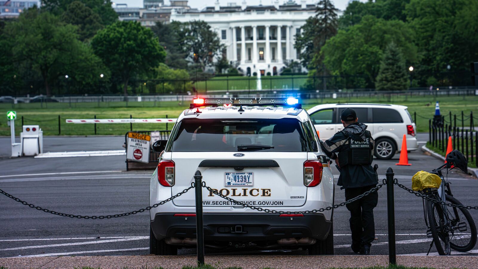 またトランプ暗殺未遂､必要なら装甲車も持ち出す要人警護の壮絶な現場 常に不確定要素がつきまとう仕事でありながら絶対の結果を求められる