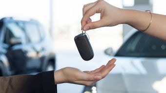 ディーラー下取り額より100万円以上も高かった…毎月車を買うYouTuberがこっそり教える査定爆上げの方程式