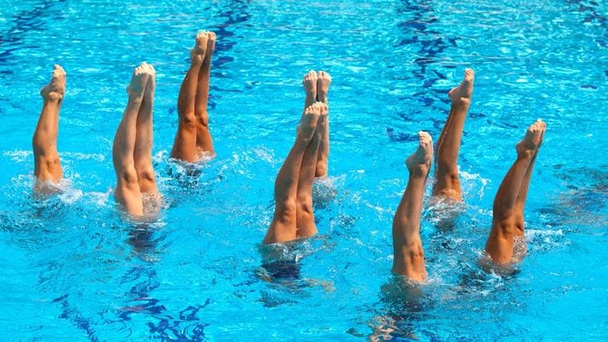 アーティスティックスイミングの演目中