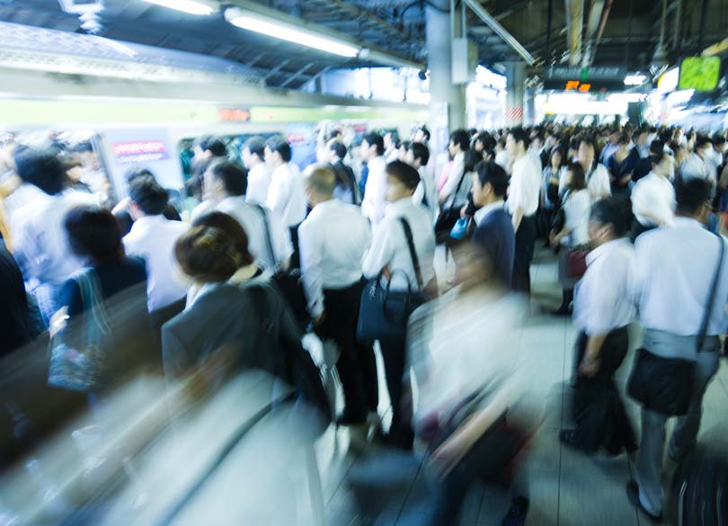 痴漢えん罪、わが身を救う3つのポイント 担当編集者が語る最新号の見どころ