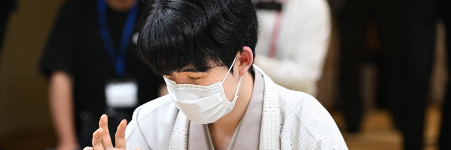 藤井聡太､連覇を逃す…｢最高勝率｣更新には一歩及ばず､それでも期待がかかる｢大棋士の記録｣とは