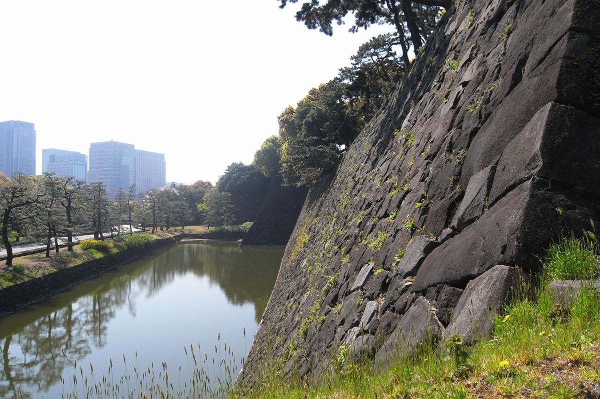 東京都千代田区、皇居東御苑白鳥濠