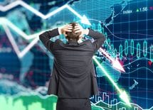 日銀"微調整"で株価1000円下落リスク