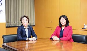 白河 桃子さん（右）橋本聖子さん（左）