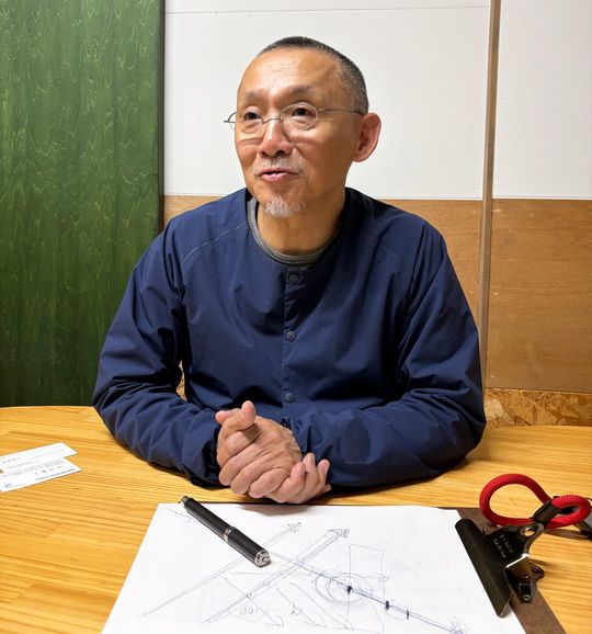 緩和ケア医の萬田緑平さん、群馬県前橋市の萬田診療所にて、2026年2月