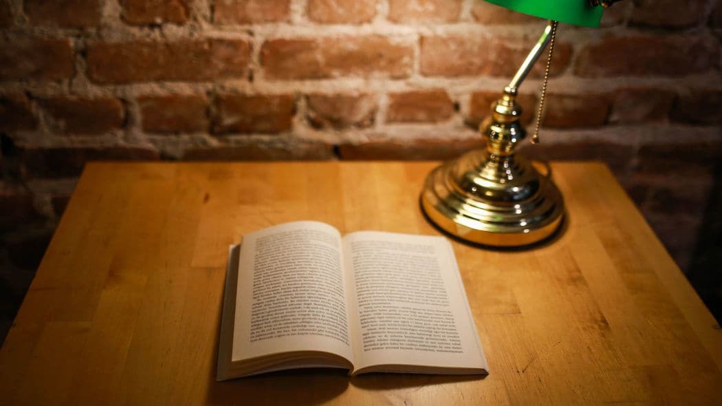 本文から読み始めていては時間がいくらあっても足りない…読書のプロが忙しい人に勧める本の読み方 本は最初から最後まで読めばよいというものではない