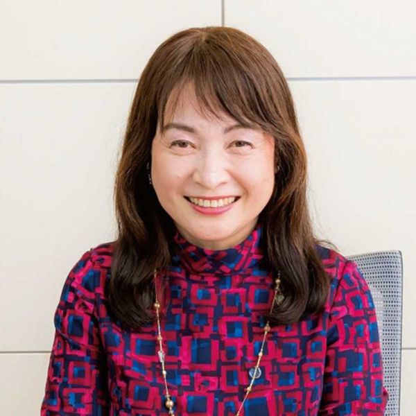 子供4人とも偏差値72超 佐藤ママの主張 子に家の手伝いをさせるのは失礼 は是か非か 子供の料理を母親が手伝う はアリ President Online プレジデントオンライン