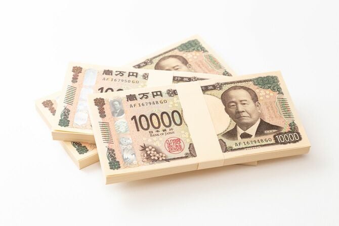 1万円札の束