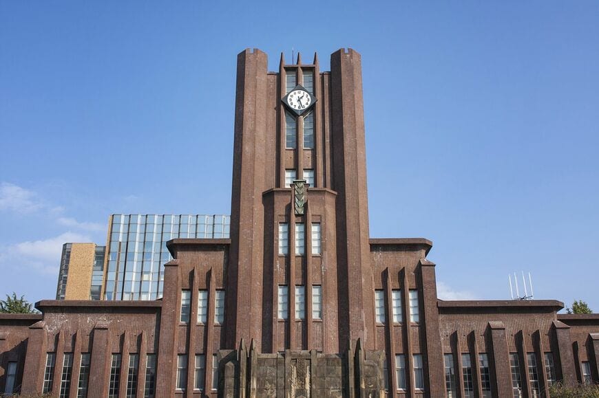 東大・安田講堂
