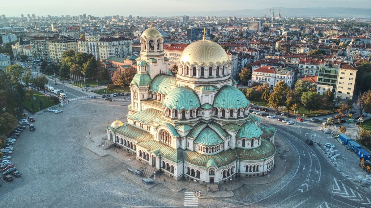ブルガリアの首都ソフィアにあるアレクサンドル・ネフスキー大聖堂