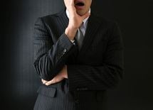 すぐ上司にチクる同僚をやっつける方法