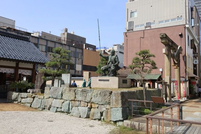 北庄城の発掘された石垣