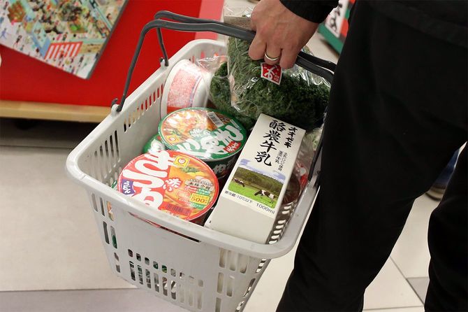 新型ウイルス肺炎が世界で流行。都内感染者急増で危機感高まる=2020年3月27日