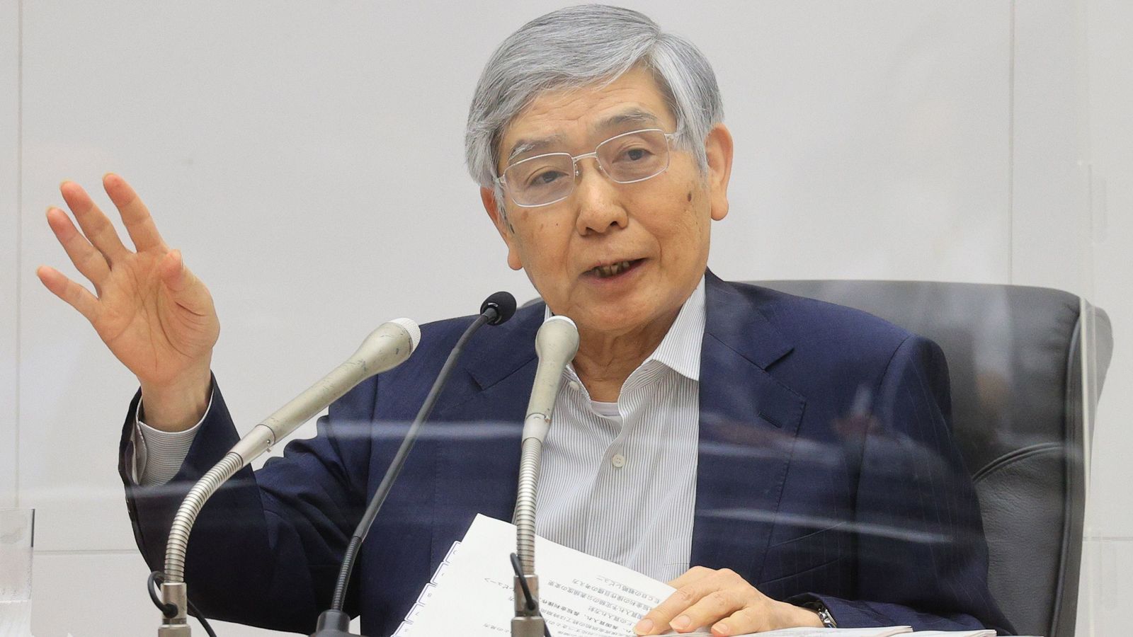 ｢異次元緩和は机上の空論だった｣それでも日銀が"失敗"を認めない本当の理由 ｢将来世代にツケを回すだけ｣