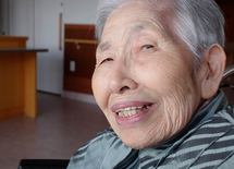 サ高住「安い家賃」「豪華パンフ」はエサ