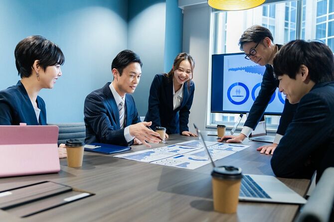 ビジネスの人々のミーティング