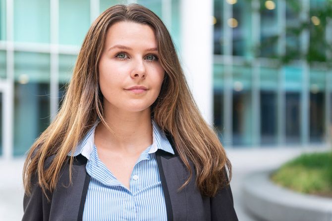 ビジネスウーマンのイメージ