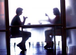 なぜ打ち合わせは午後2時にすべきか