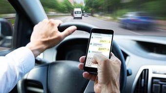 スマホで漫画｢ながら運転｣をやめない人の末路
