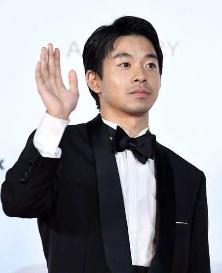 2019年10月3日、韓国・釜山で開催された「第24回釜山国際映画祭」のオープニングセレモニーのフォトコールに出席した、俳優の仲野太賀さん。