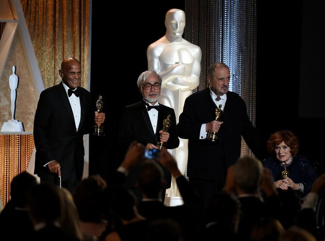 ハリウッドで行われた米アカデミー賞名誉賞の授賞式。宮﨑駿監督は受賞のスピーチで「鉛筆と紙とフィルムの最後の時代に立ち会えたことは幸せだった」と語った。（＝2014年11月8日）