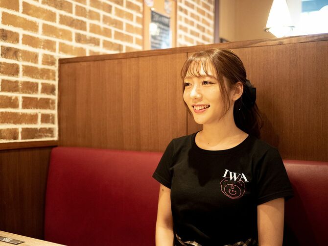 野中美郷さん。元AKB48メンバーとしてはアルバイト第1号となった