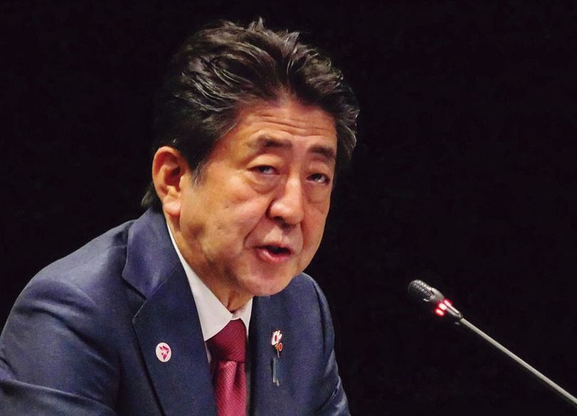 安倍首相は憲法改正をすでに"諦めた"のか 外国人材、二島返還で"保守"大揺れ