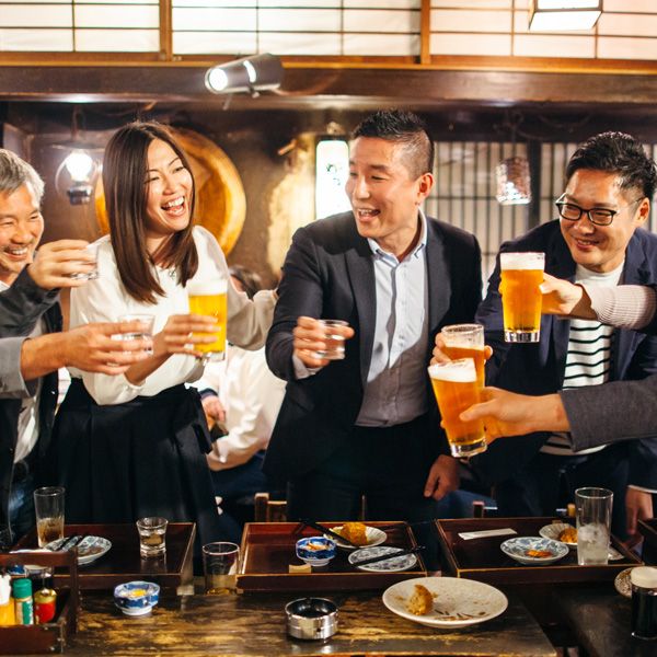 飲み会が嫌いになったわけではない 大人たちはわかっていない 若者の酒離れ の本当の理由 酒が嫌い ではなく おいしいけど飲まない President Online プレジデントオンライン