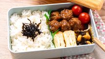 弁当の肉団子を落とし老いが自分事になった｡それでも70代は楽しい…林真理子『80代になるとたいていボケるか死ぬ｡70代は神様から与えられた特別な時間』