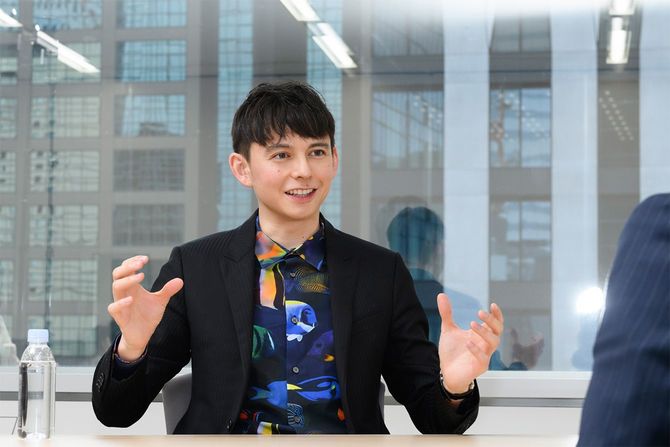 タレントのハリー杉山氏