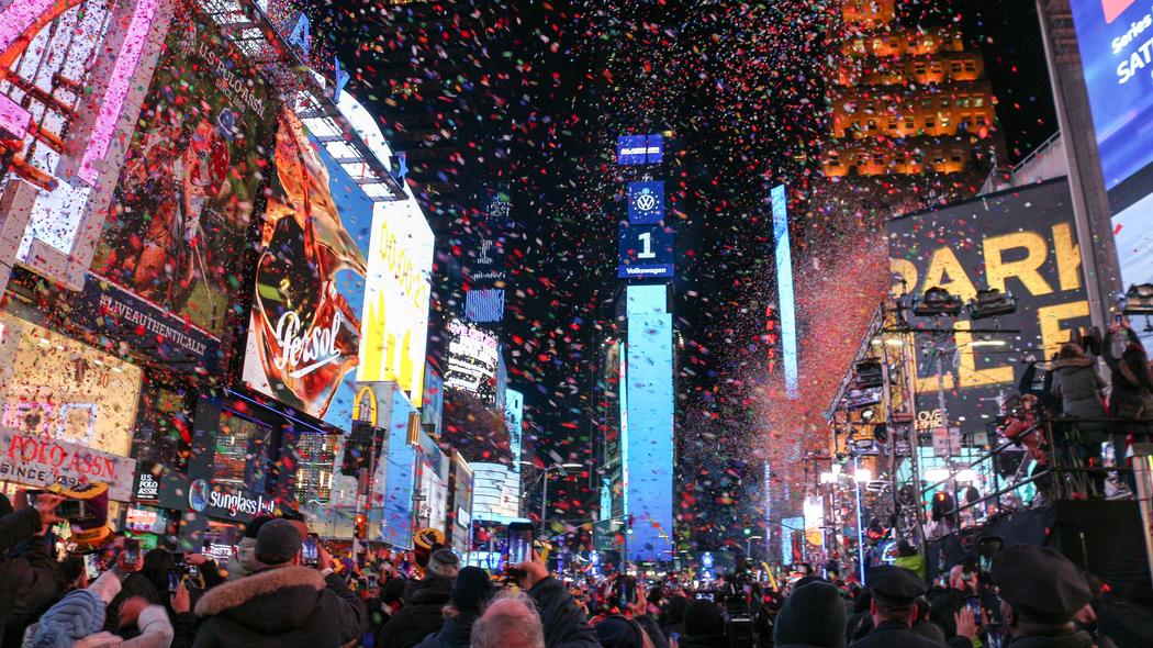 富裕層がプライベートジェットで行く｢年越しカウントダウン｣がすごい…深夜に東京→ハワイまで飛ぶ理由 この瞬間だけは｢時間｣の制約から逃れられる