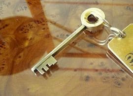 「泊まりたい人を泊めるのがホテルやないですか」　－プロフェッショナルサービスの名言（5）