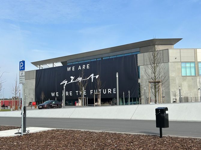 ドイツ・ベルリン郊外にあるテスラのギガファクトリー