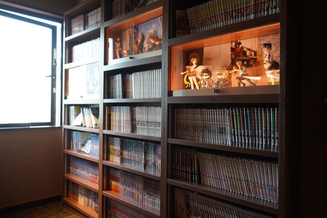 「ドーミーイン池袋」のマンガコーナー