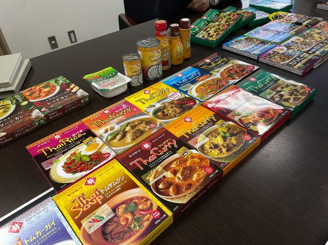 ヤマモリのタイカレー・タイフード