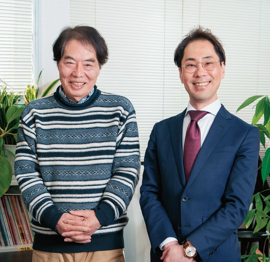 写真左：PEN言語教育サービス代表　田中茂範さん、写真右：コアネット教育総合研究所 横浜研究室室長　福本雅俊さん