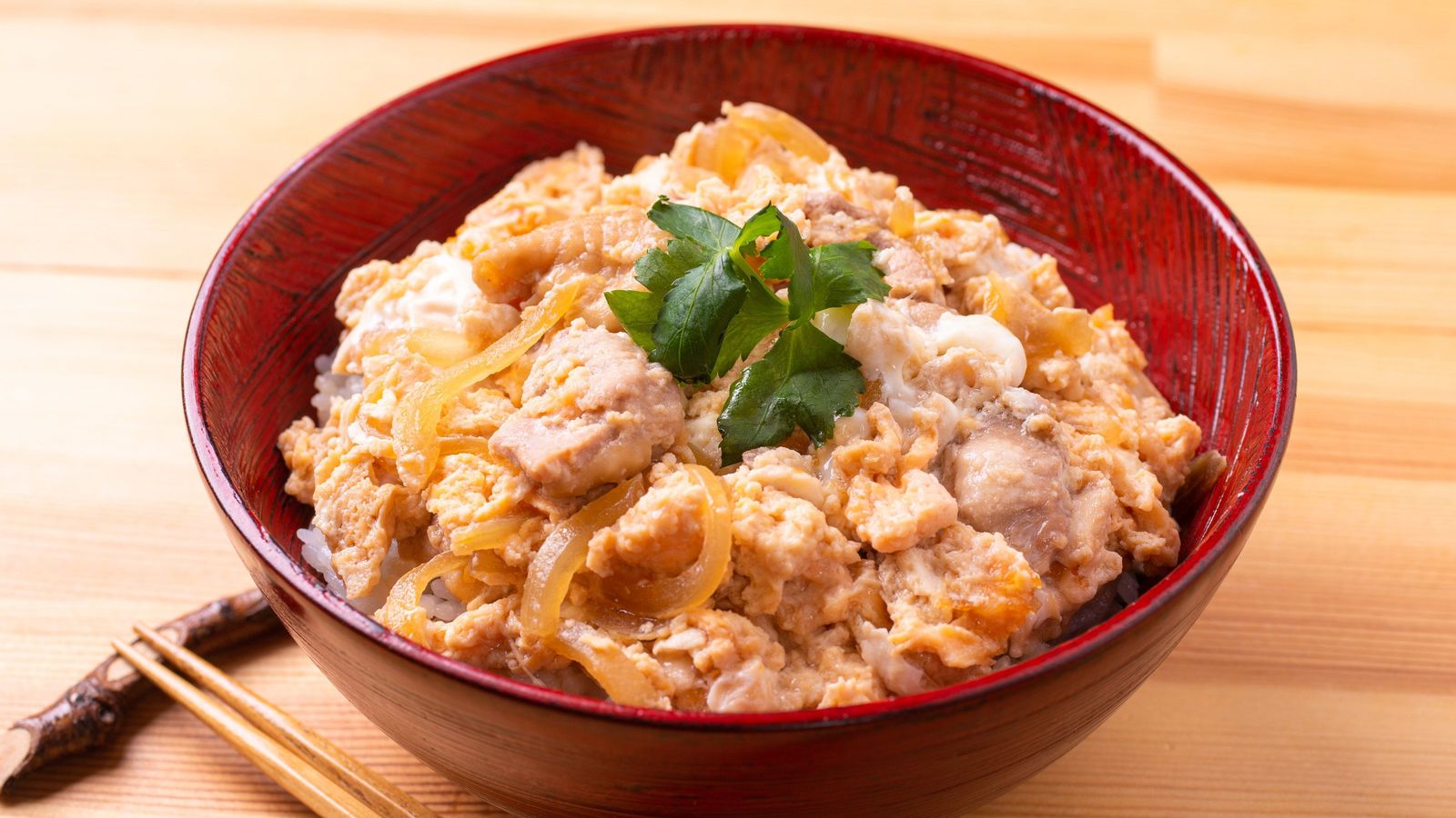 ｢親子丼｣を｢おやこどん｣と読む人は20代と30代に多い…年代･性別･地域でも差が出る｢身近な食べ物｣の呼び方 ｢ざるそば｣と｢もりそば｣はどう違うのか