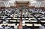 国公立大の2次試験開始を待つ受験生＝2024年2月25日午前、東京都文京区の東京大