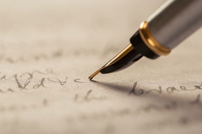 手書きの手紙に万年筆