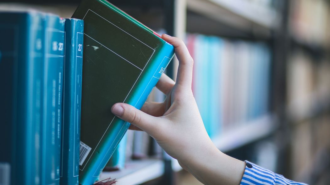 ｢1543年種子島に漂着し鉄砲を伝えた｣のはポルトガル人ではない 教科書で習う日本史のウラを知れ