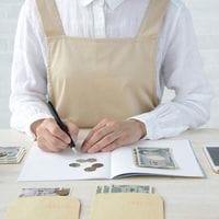 だからお金を使わないケチな人は人生の質がダダ下がる…お金に愛