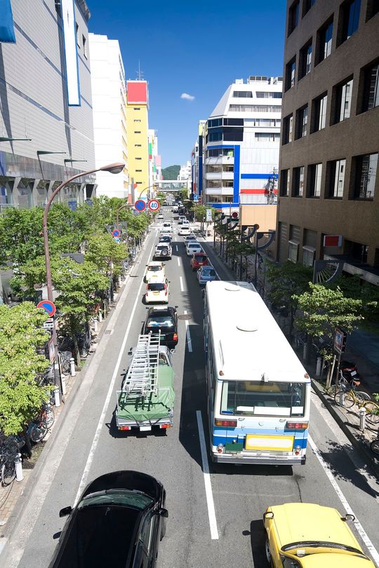 岡山市中心街の道