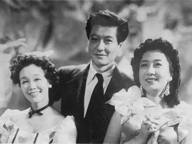 映画『春の饗宴』（1947年）の笠置シヅ子（左）、池部良（中央）、轟夕起子（右）