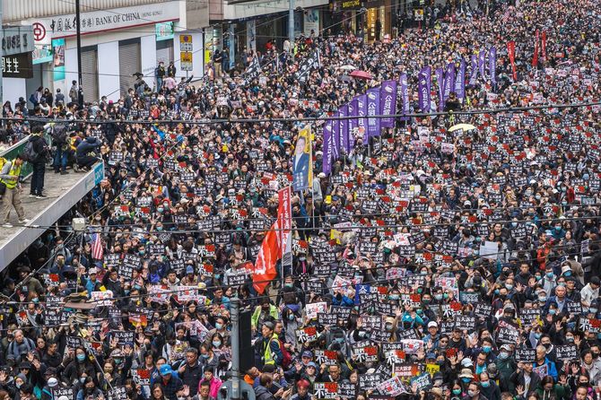 2020年1月1日に香港で行われたデモ行進